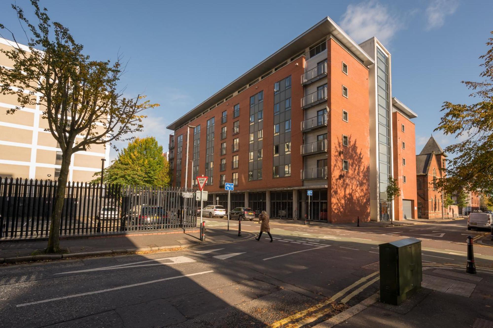 Belfast City Apartment With Free Parking! ภายนอก รูปภาพ
